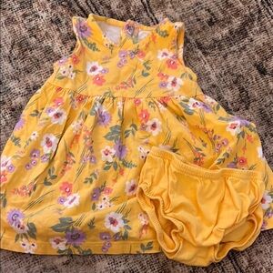 4/$20 Carter’s Floral Yellow Dress 6-9 Months